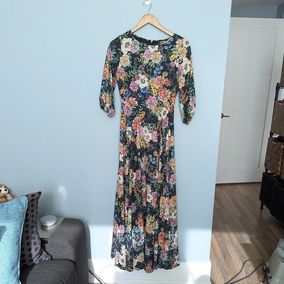 Yumi Kim Woodstock Floral Romantic Maxi Dress - Modest - Picture 4 of 10